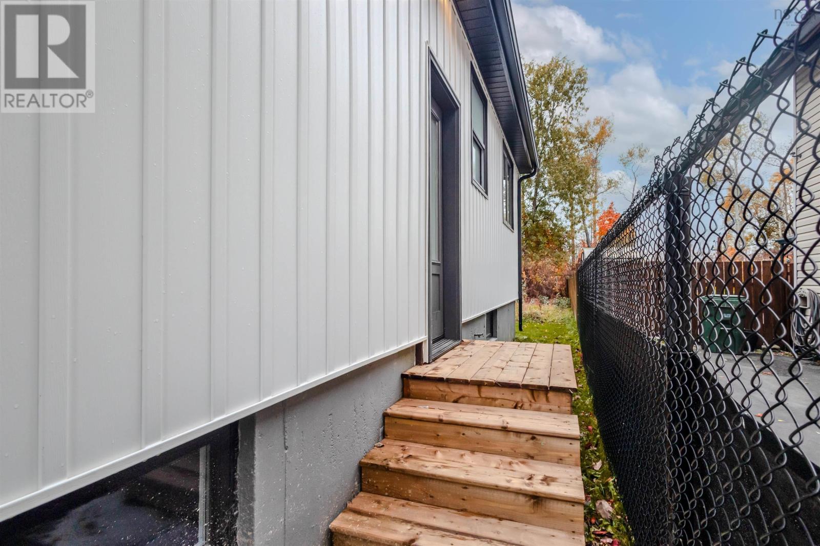 19 Louisa Street Property Photo 4