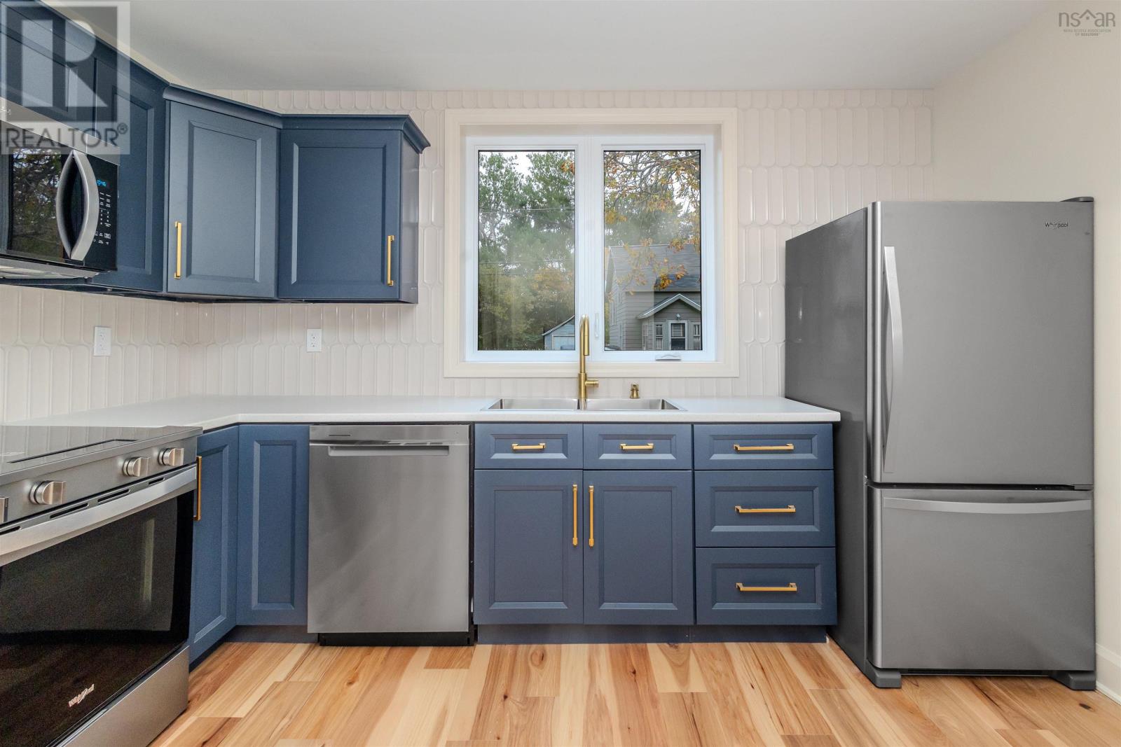 19 Louisa Street Property Photo 13