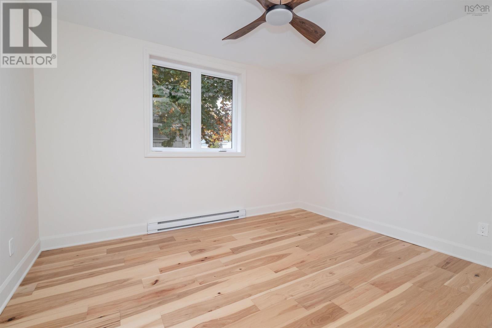 19 Louisa Street Property Photo 21