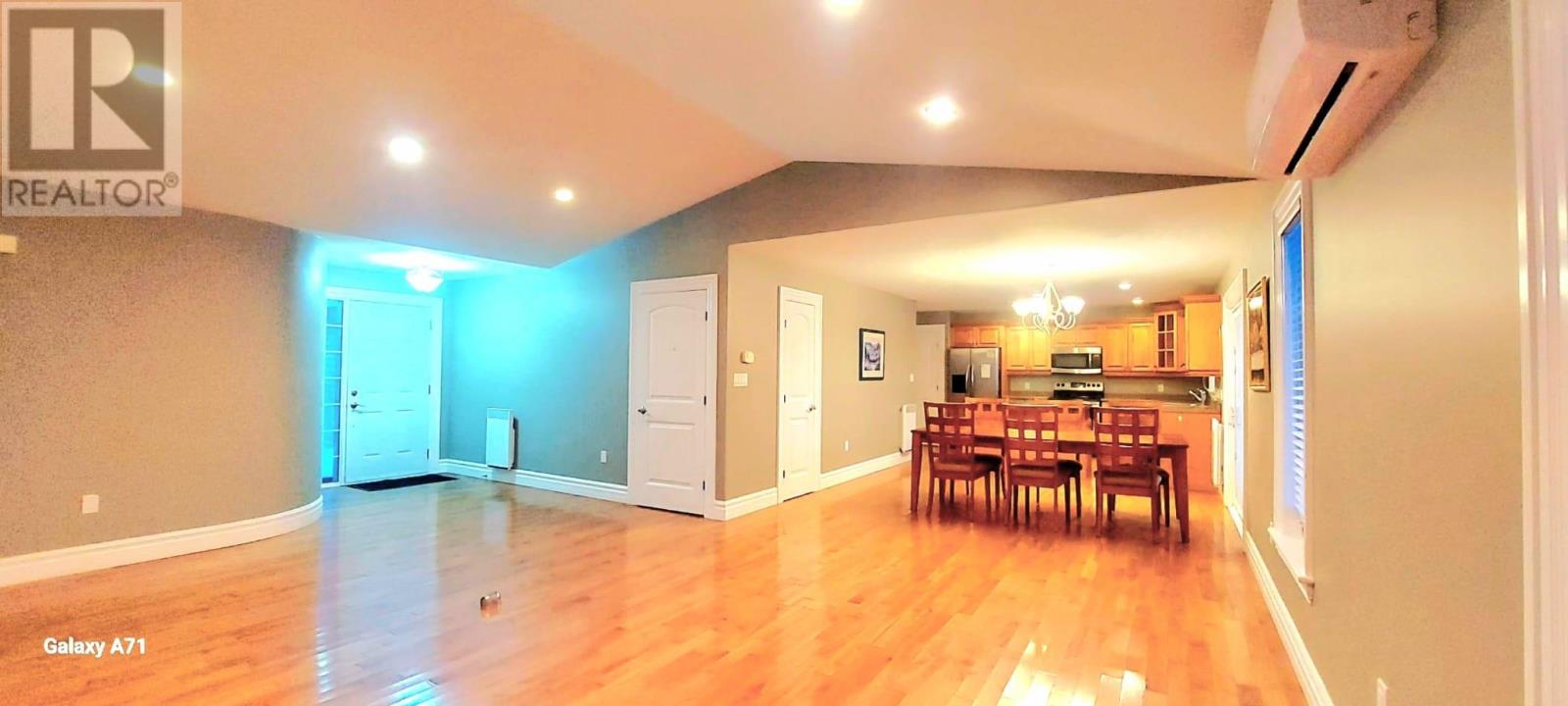 53 Bonavista Avenue Property Photo 13
