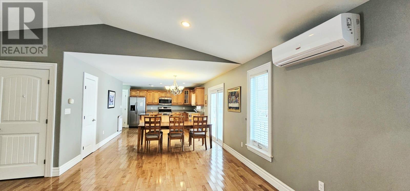 53 Bonavista Avenue Property Photo 17
