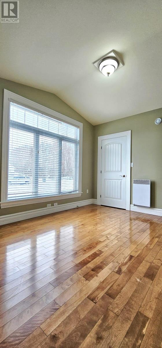 53 Bonavista Avenue Property Photo 30