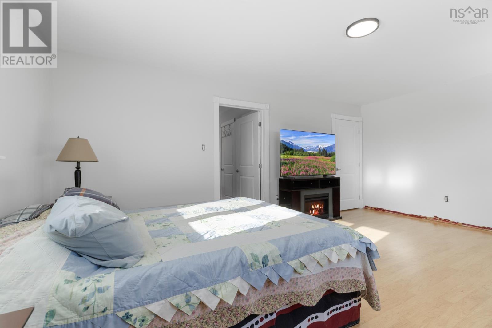 1454 Terence Bay Road Property Photo 28
