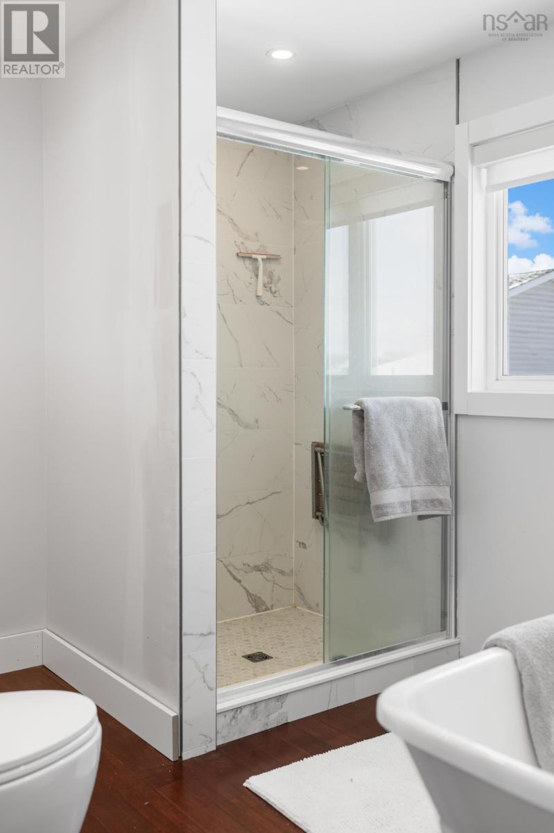 1454 Terence Bay Road Property Photo 30