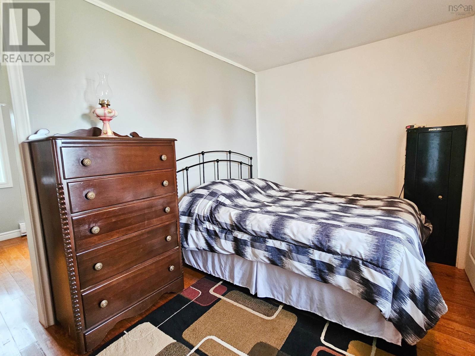 4606 Highway 2 Property Photo 15