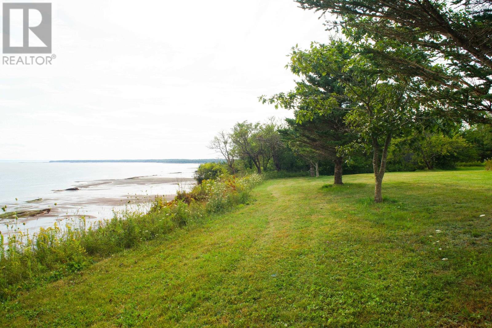 4606 Highway 2 Property Photo 27