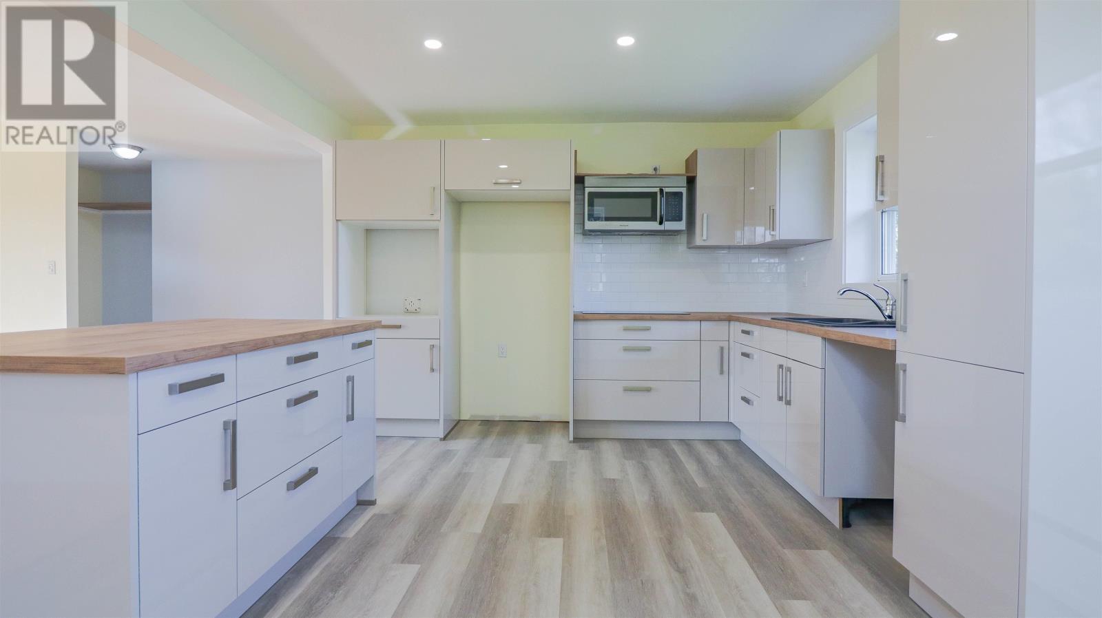 6 Dairy Lane Property Photo 17