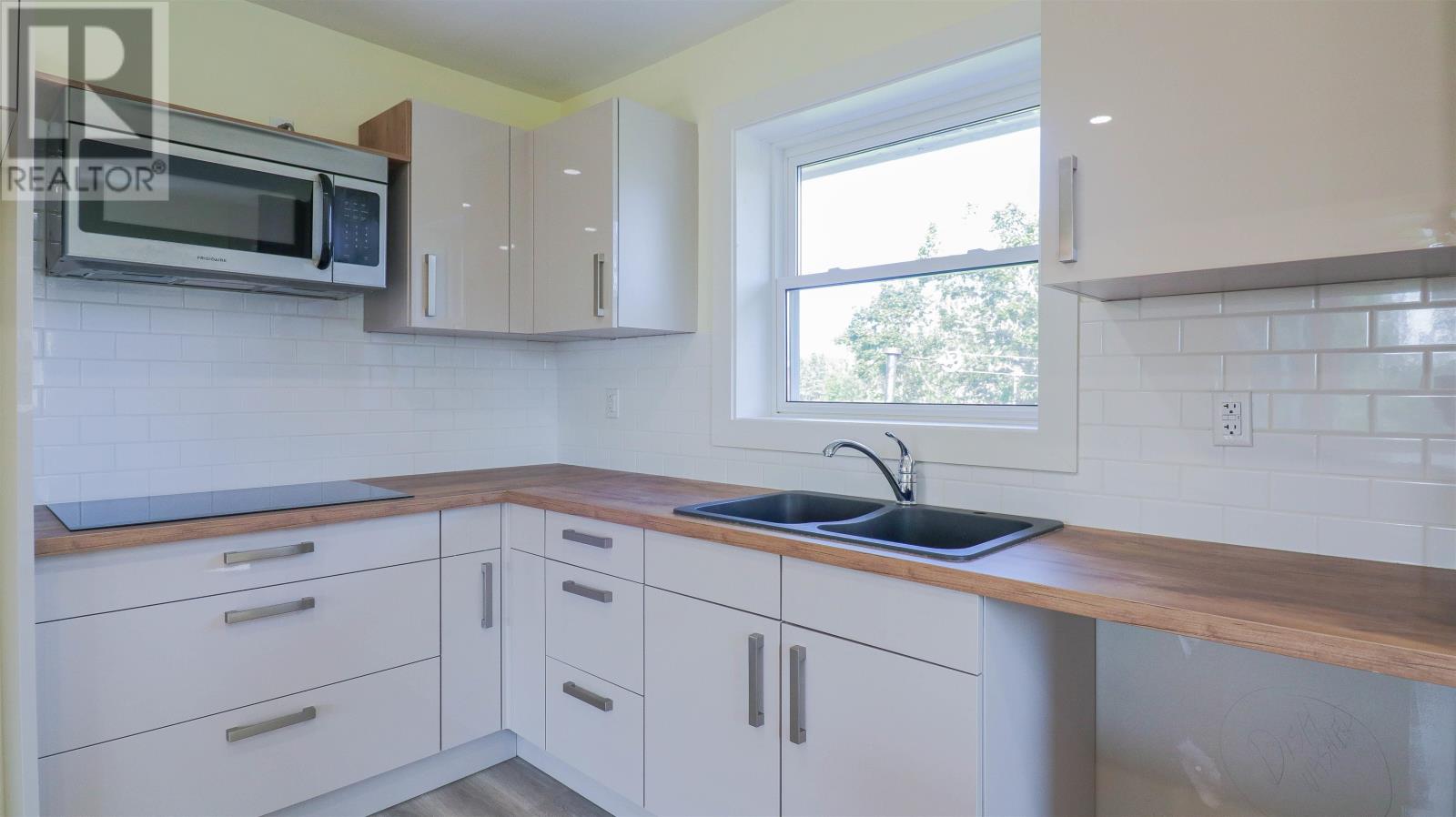 6 Dairy Lane Property Photo 18