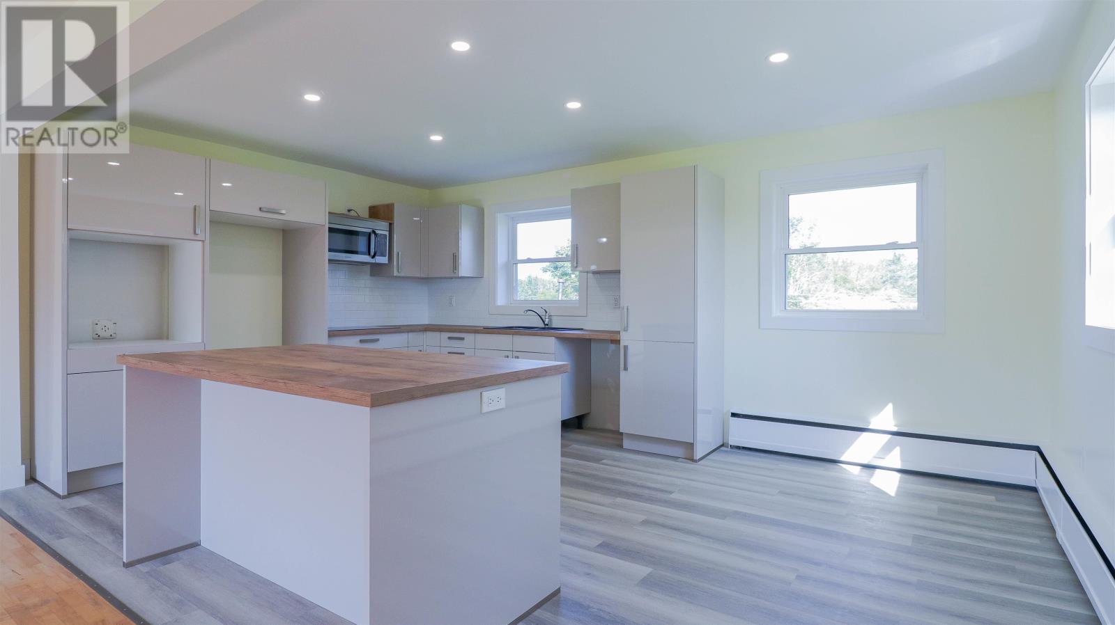 6 Dairy Lane Property Photo 20
