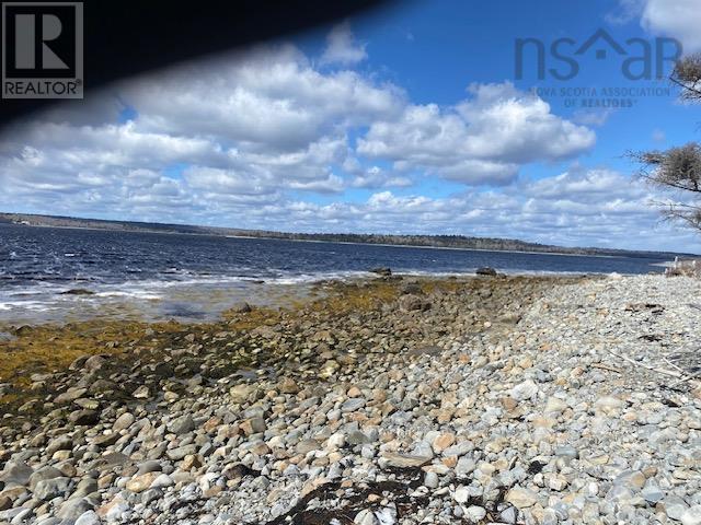 Pid: 80118946 Fredericks Road Property Photo 3