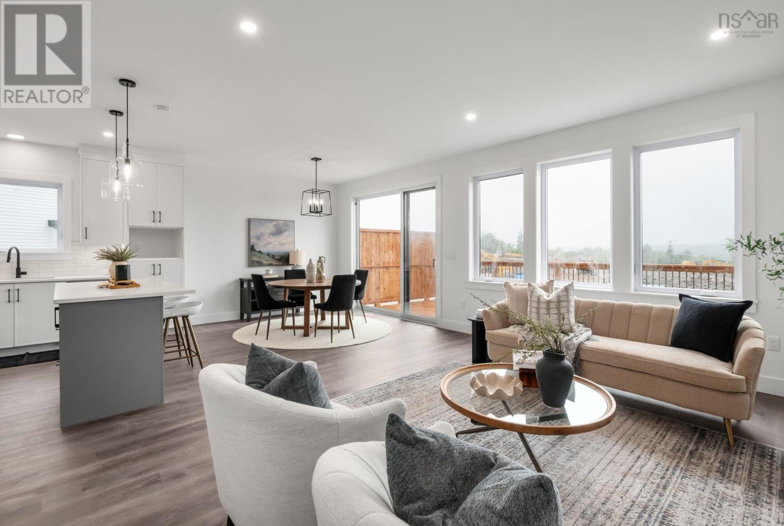 16 Wanders Way Property Photo 5