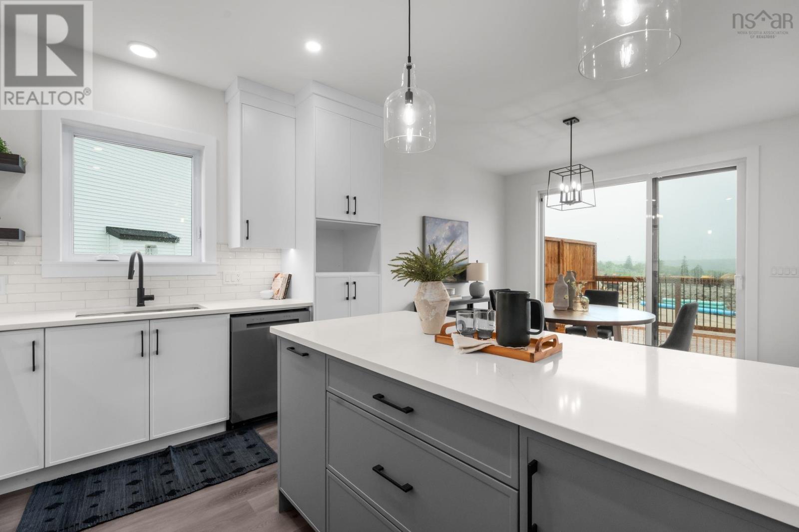 16 Wanders Way Property Photo 15