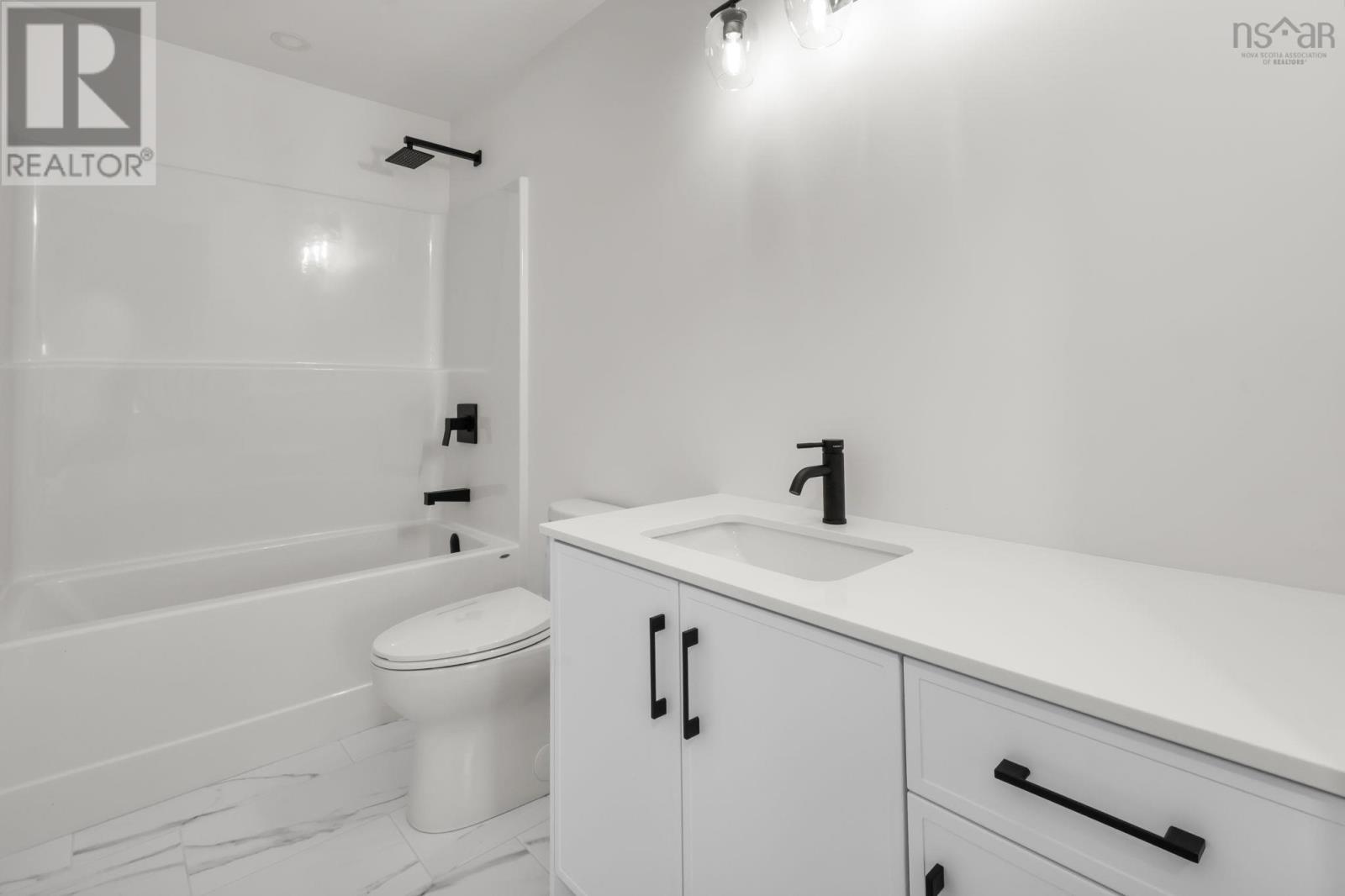 16 Wanders Way Property Photo 31