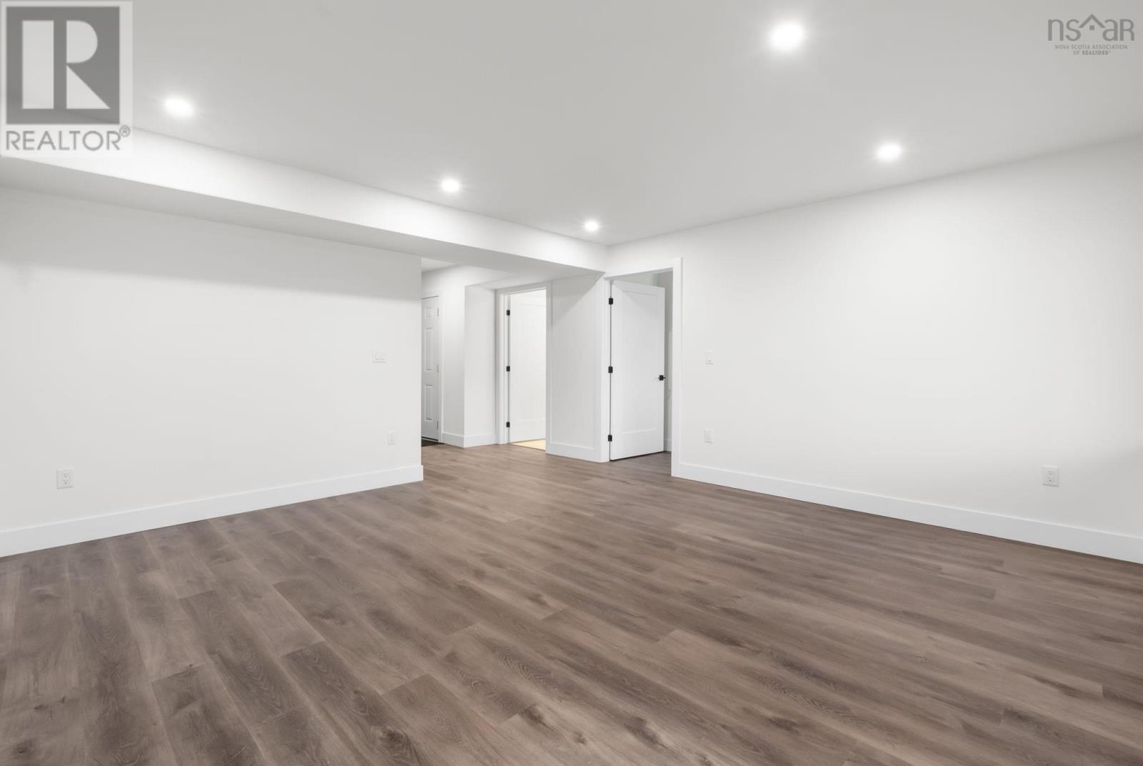 16 Wanders Way Property Photo 37