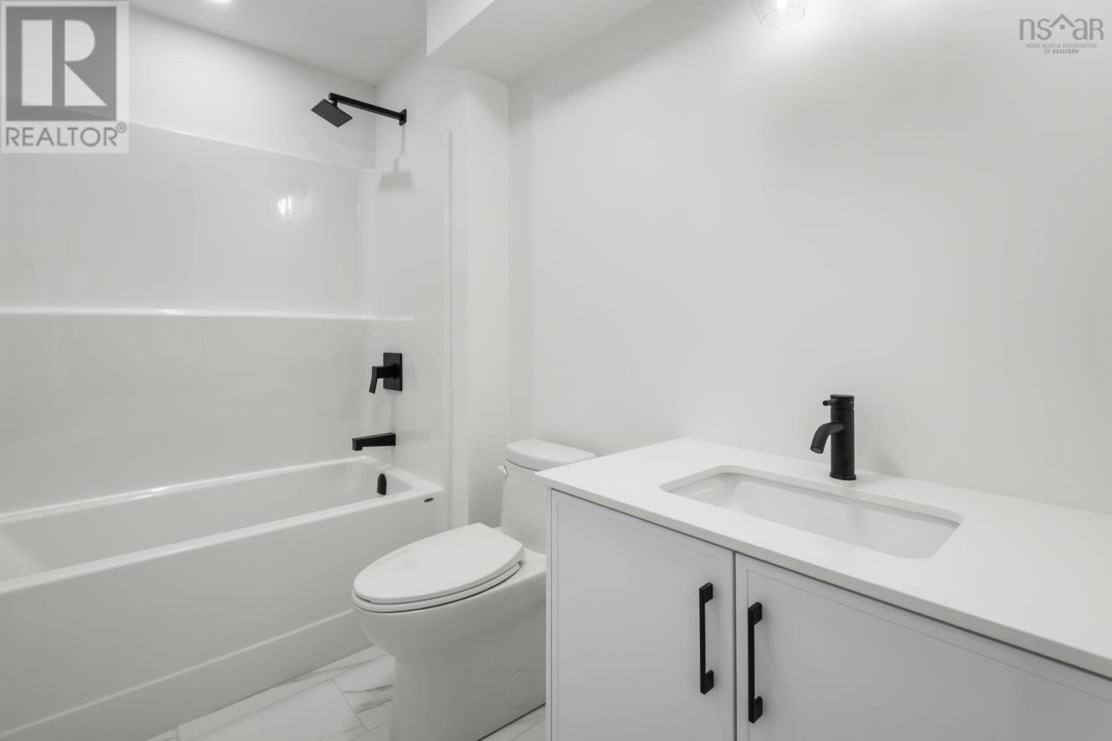 16 Wanders Way Property Photo 39