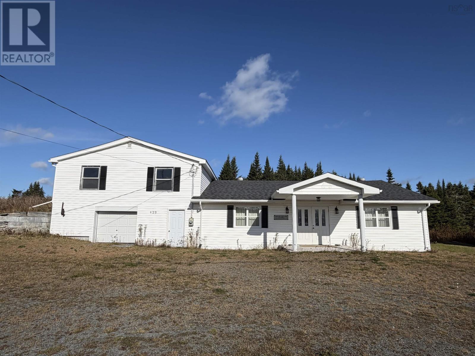 429 Highway 7 Property Photo 1