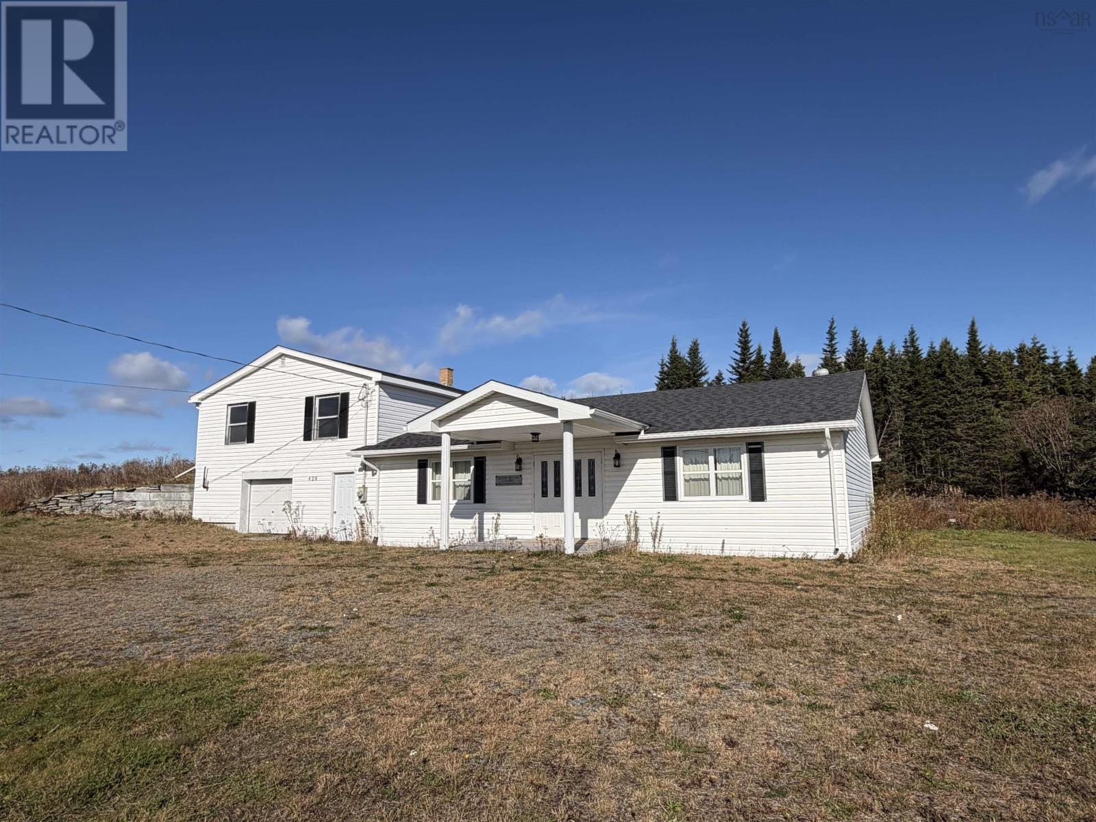 429 Highway 7 Property Photo 1