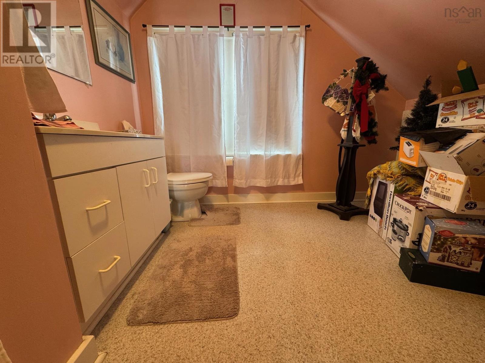 9596 105 Highway Property Photo 35