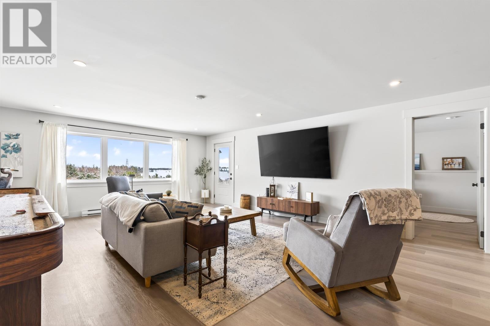 57 Applecross Avenue Property Photo 43