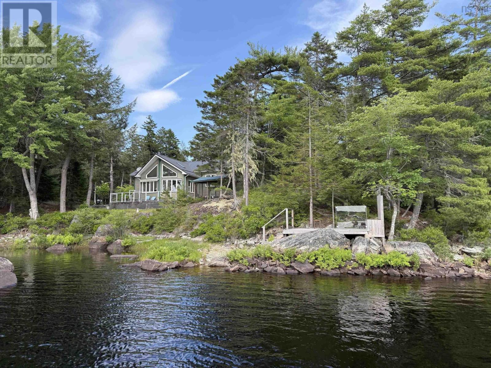 123 Deer Point Road Property Photo 1