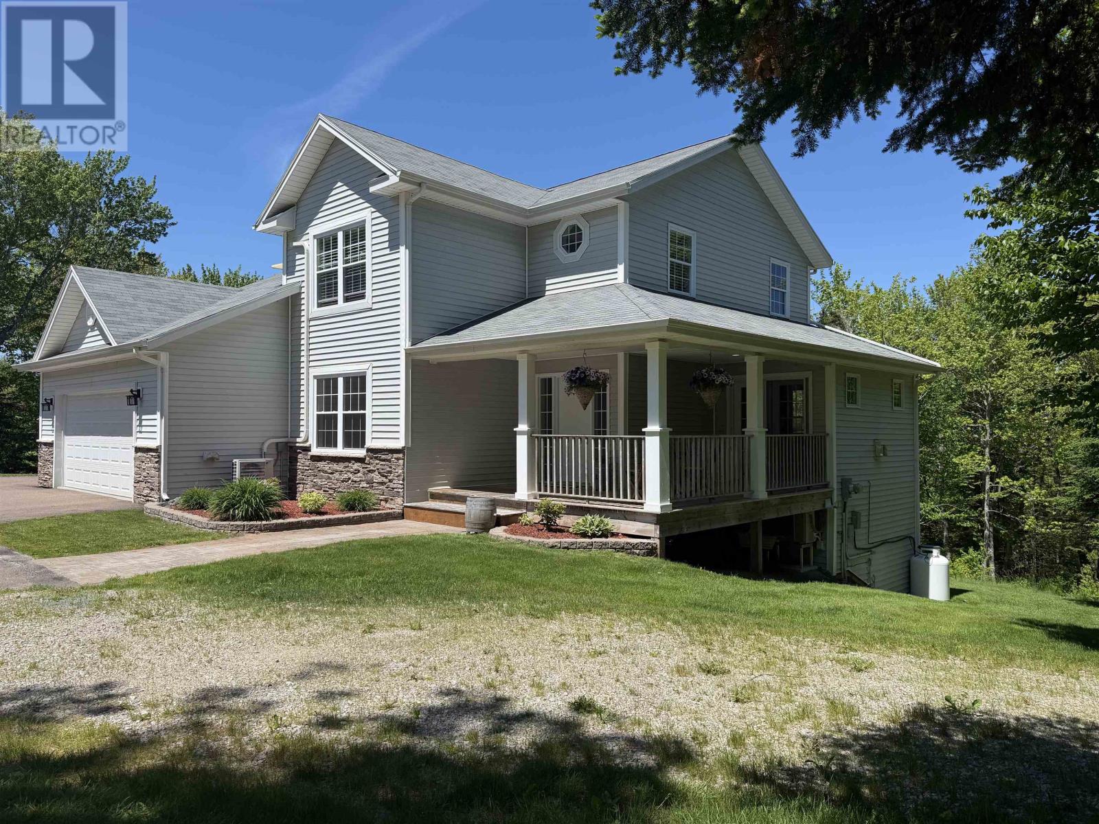 109 Westwood Lane Property Photo 1