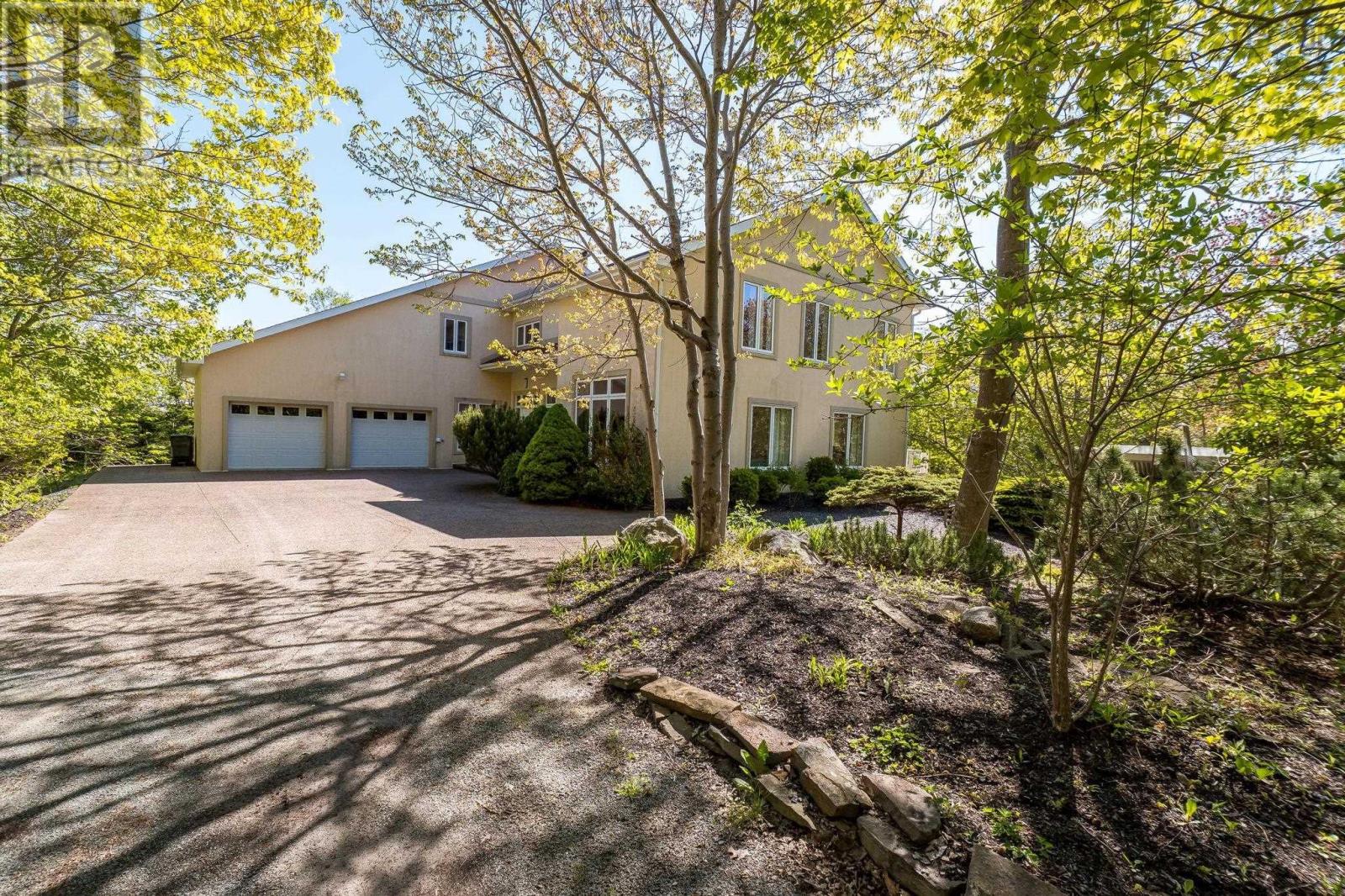 3560 Purcells Cove Road