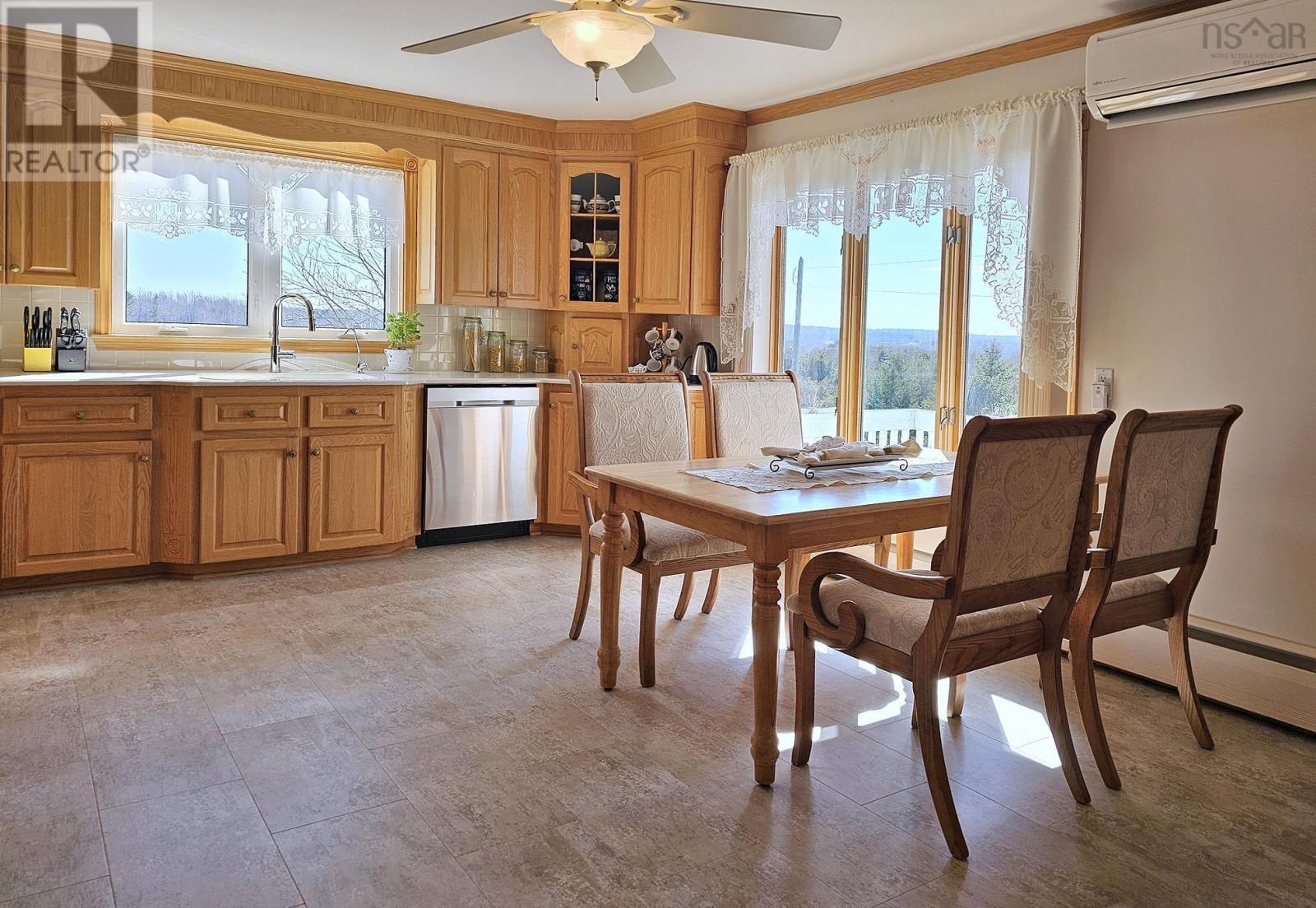 2865 Highway 340 Property Photo 9