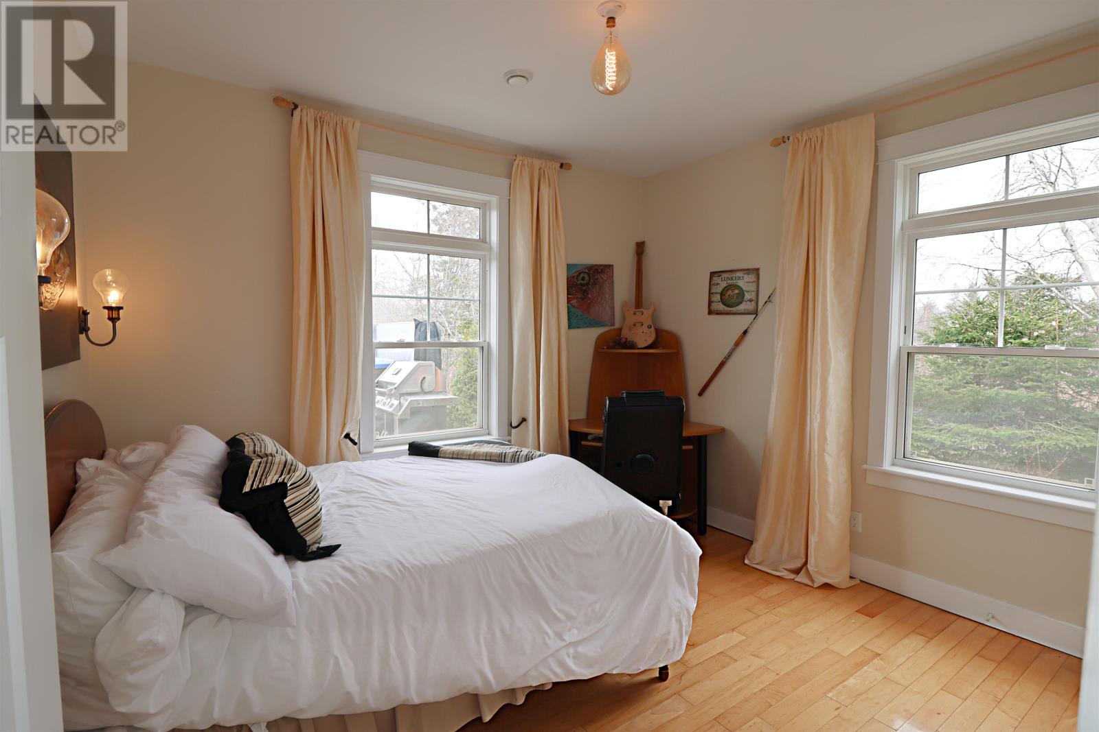 34 Red Head Road Property Photo 10
