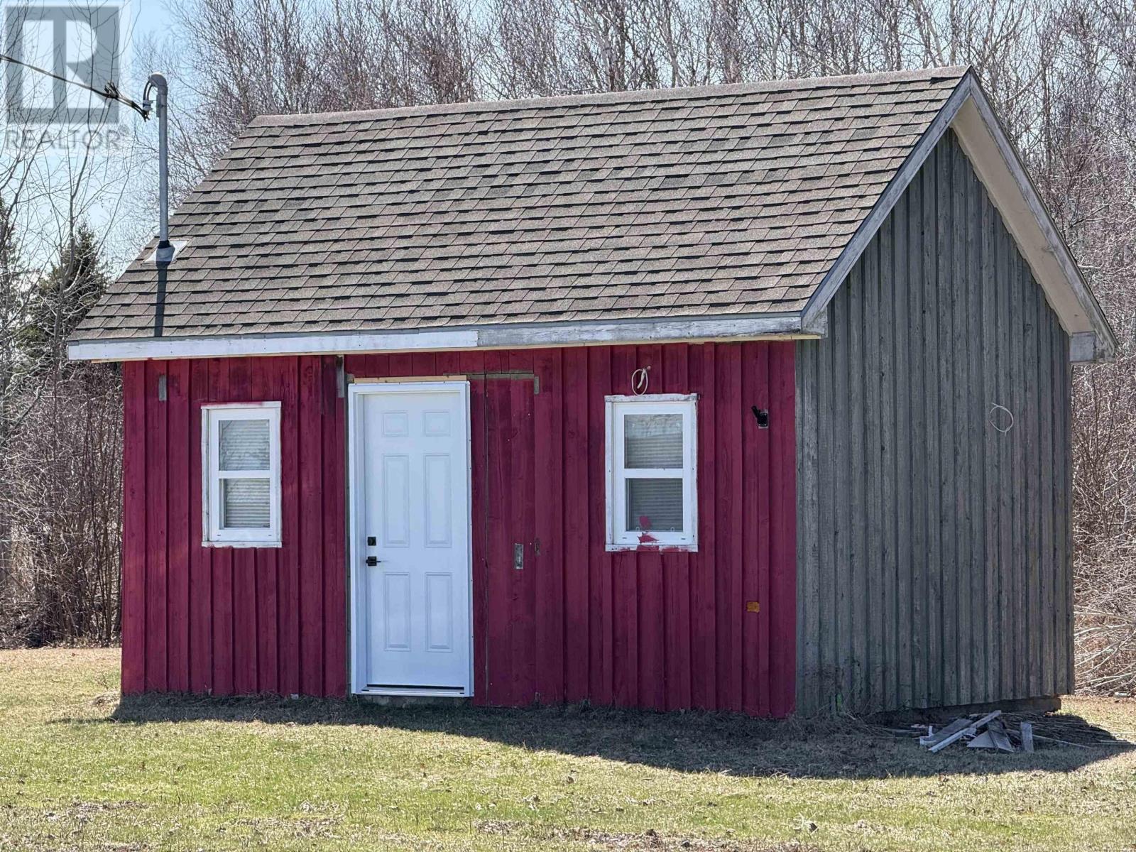 3963 Malagash Road Property Photo 1