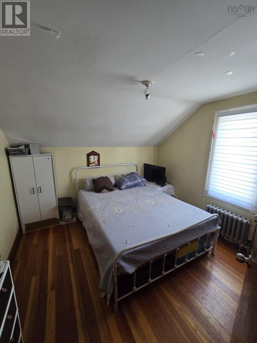 1162 George Street Property Photo 11