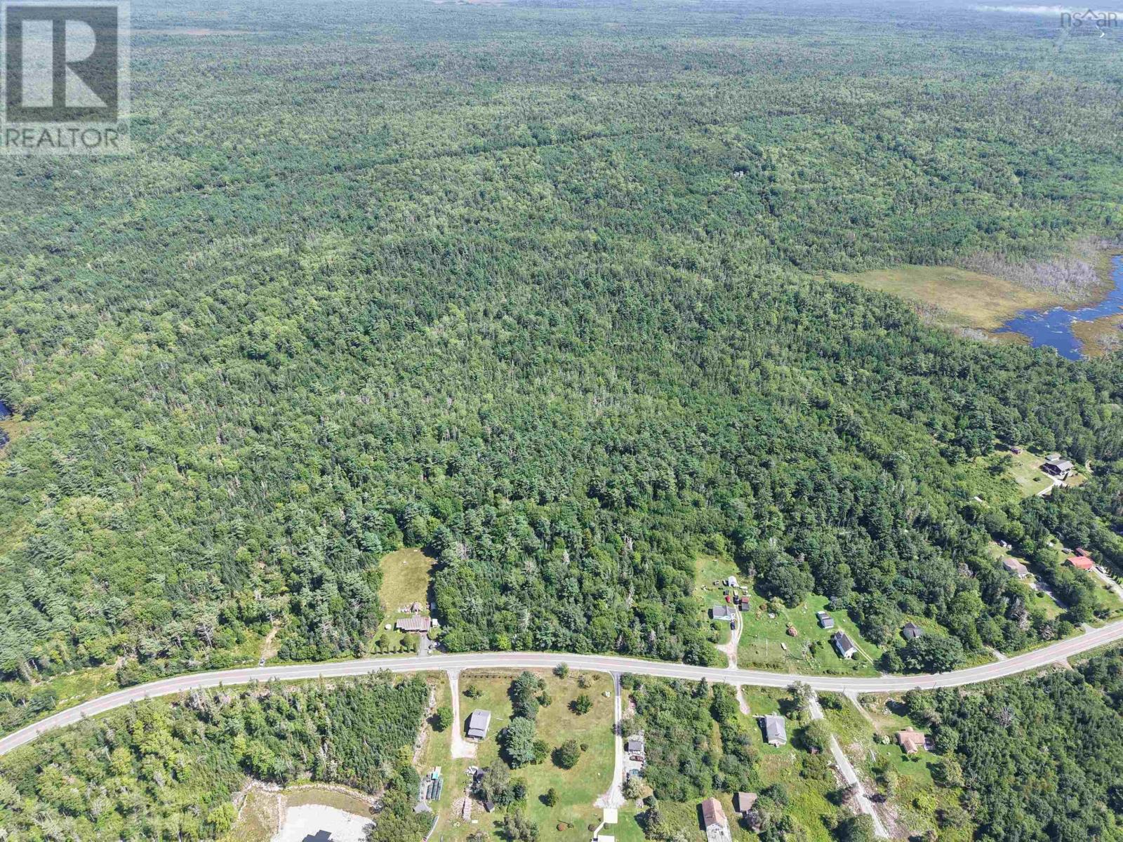 Highway 3 Property Photo 2