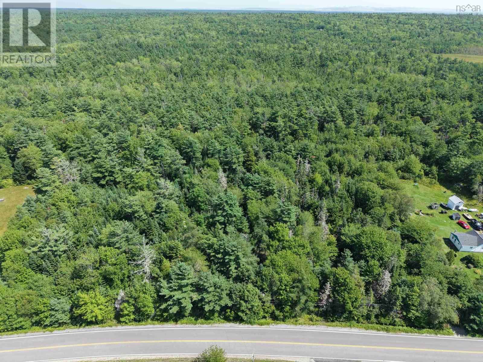 Highway 3 Property Photo 4