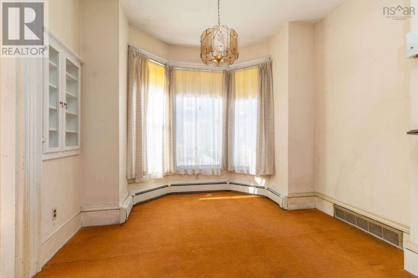48 Albert Street Property Photo 14