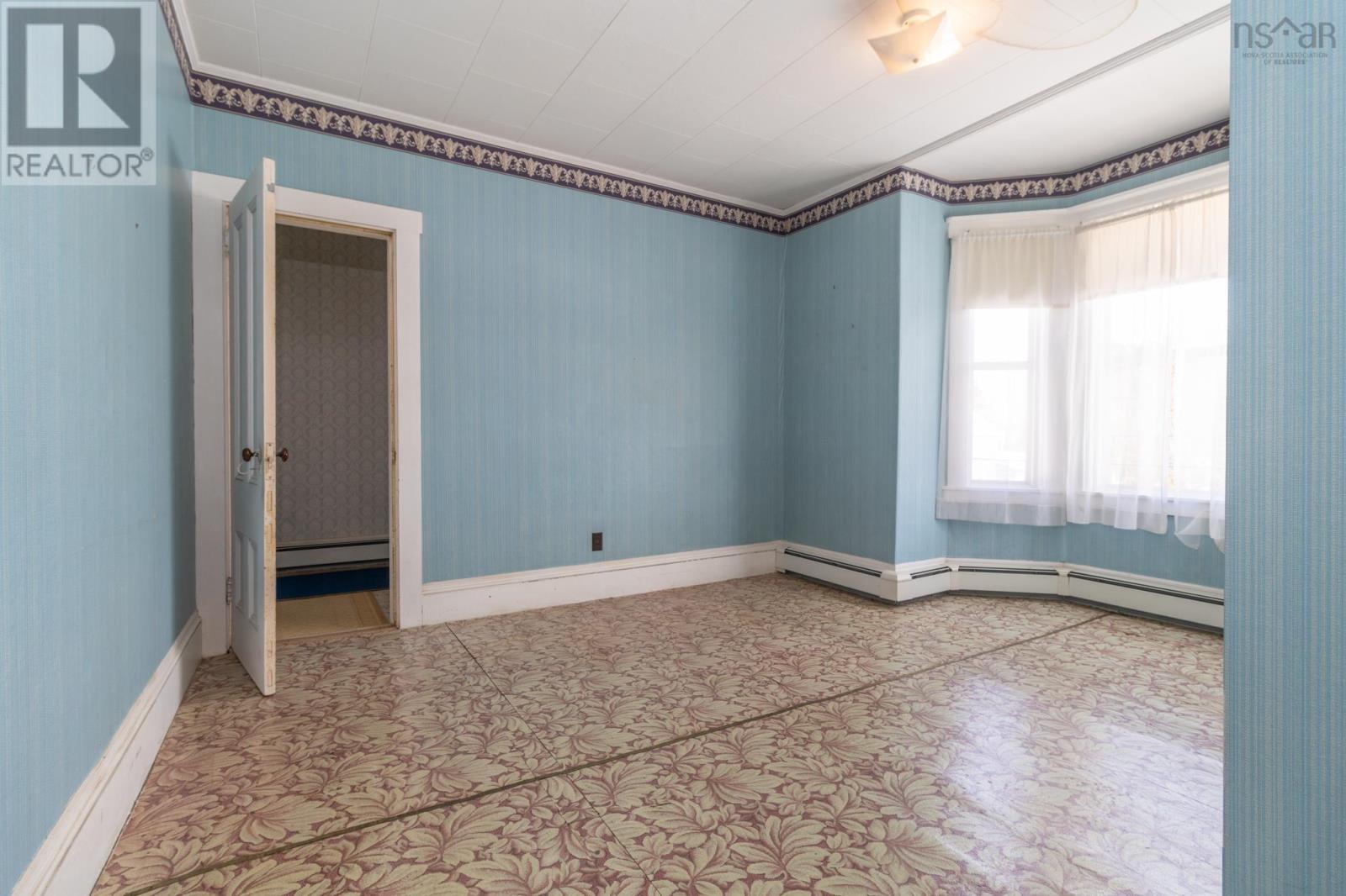 48 Albert Street Property Photo 23