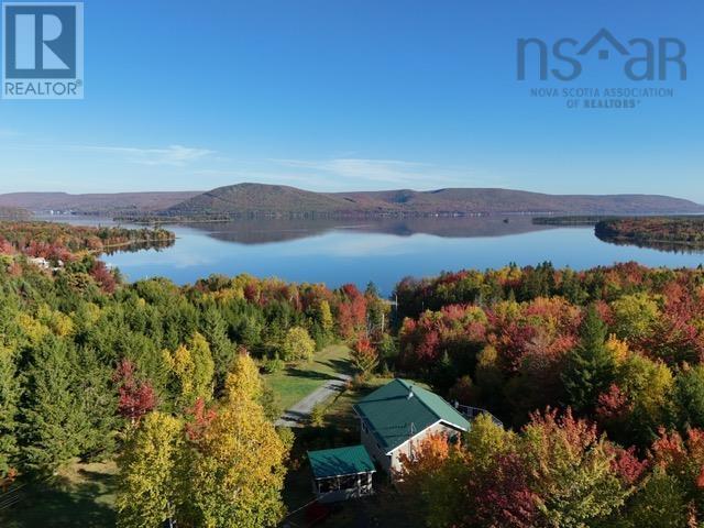 692 Portage Road Property Photo 1