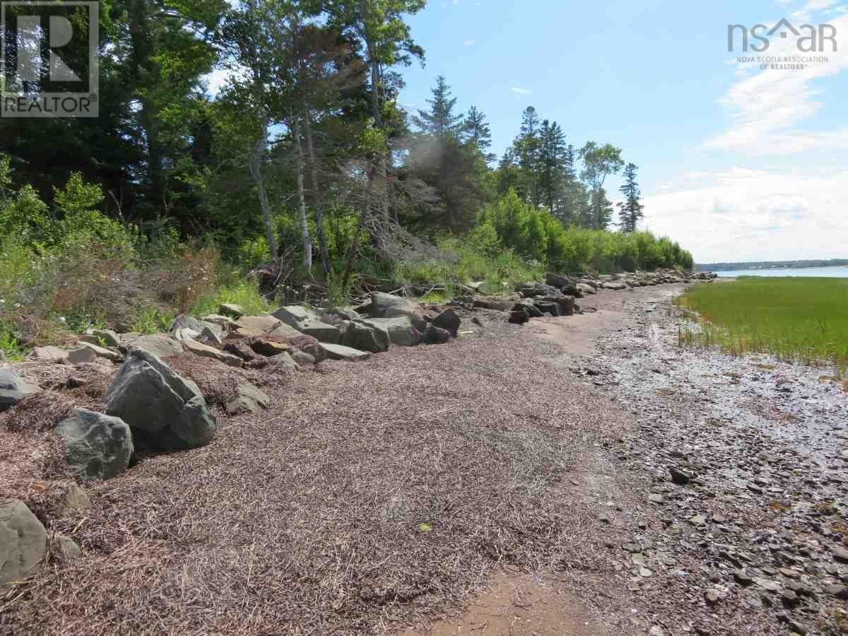 Lot 2005-2 Island Road Extension Property Photo 1