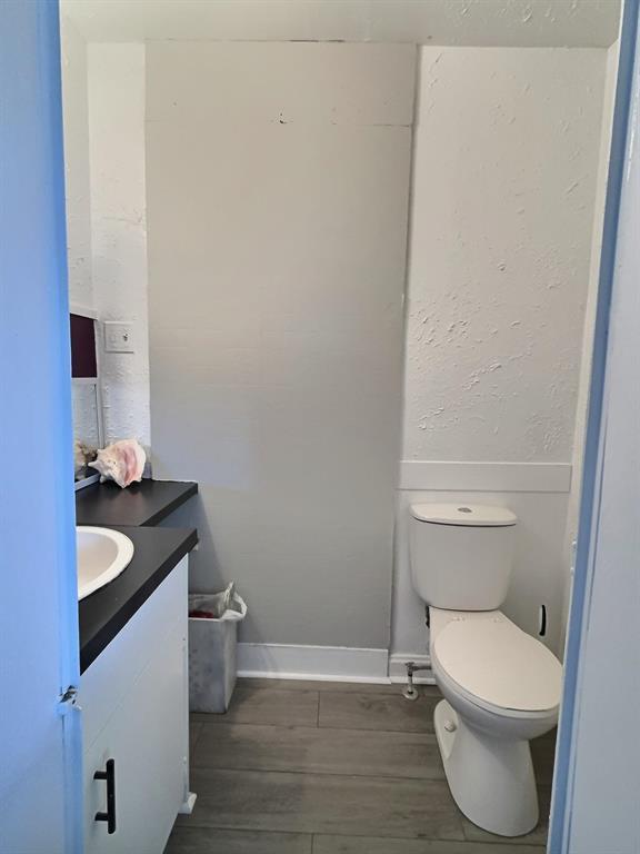 402 Richhill Avenue E Property Photo 14