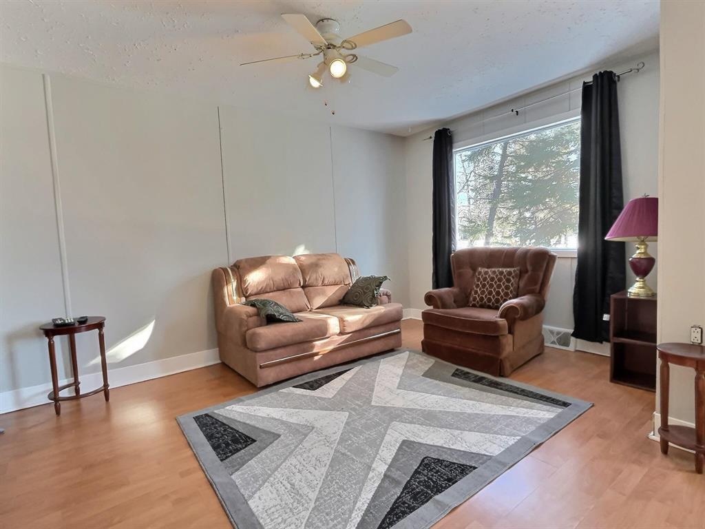 402 Richhill Avenue E Property Photo 19