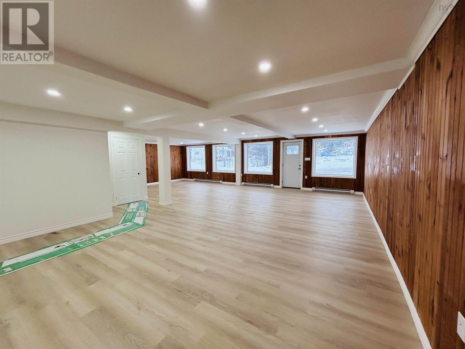 29 Hillside Boularderie Road Property Photo 8