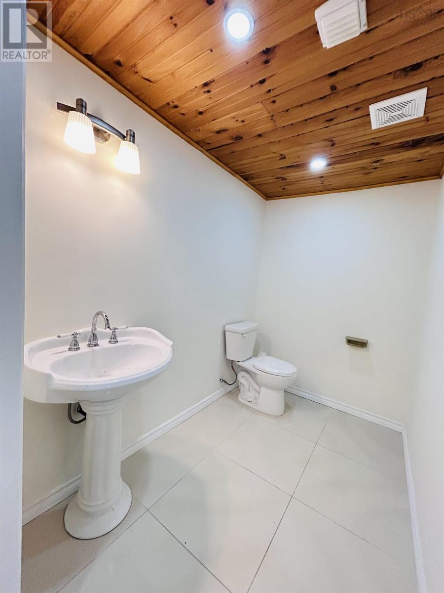 29 Hillside Boularderie Road Property Photo 14