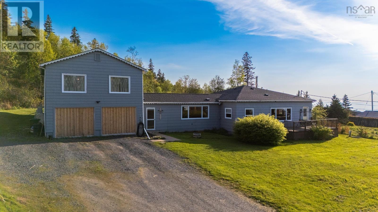 60 Cove Road Property Photo 3