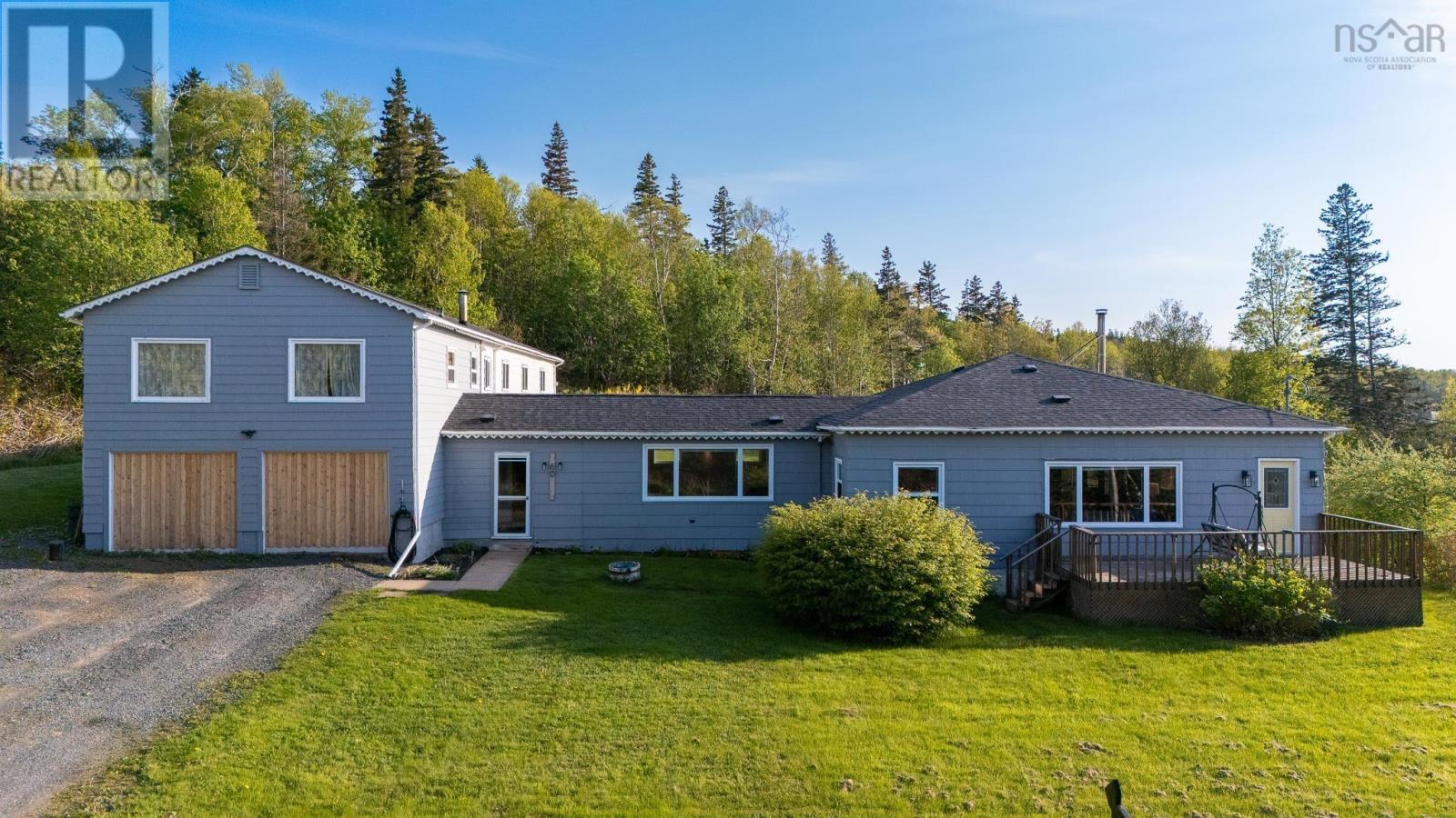60 Cove Road Property Photo 5