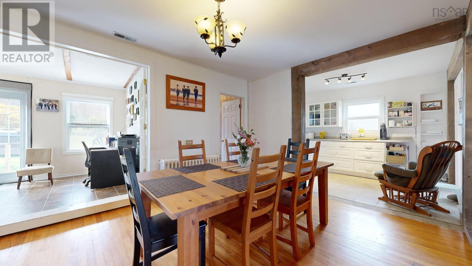60 Cove Road Property Photo 11