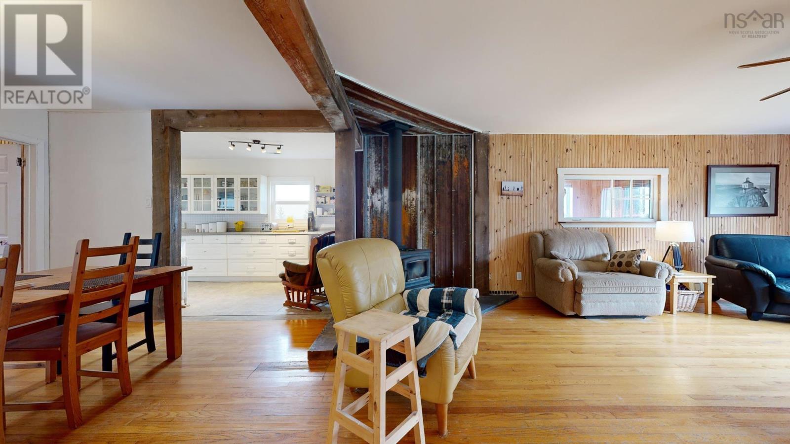 60 Cove Road Property Photo 18