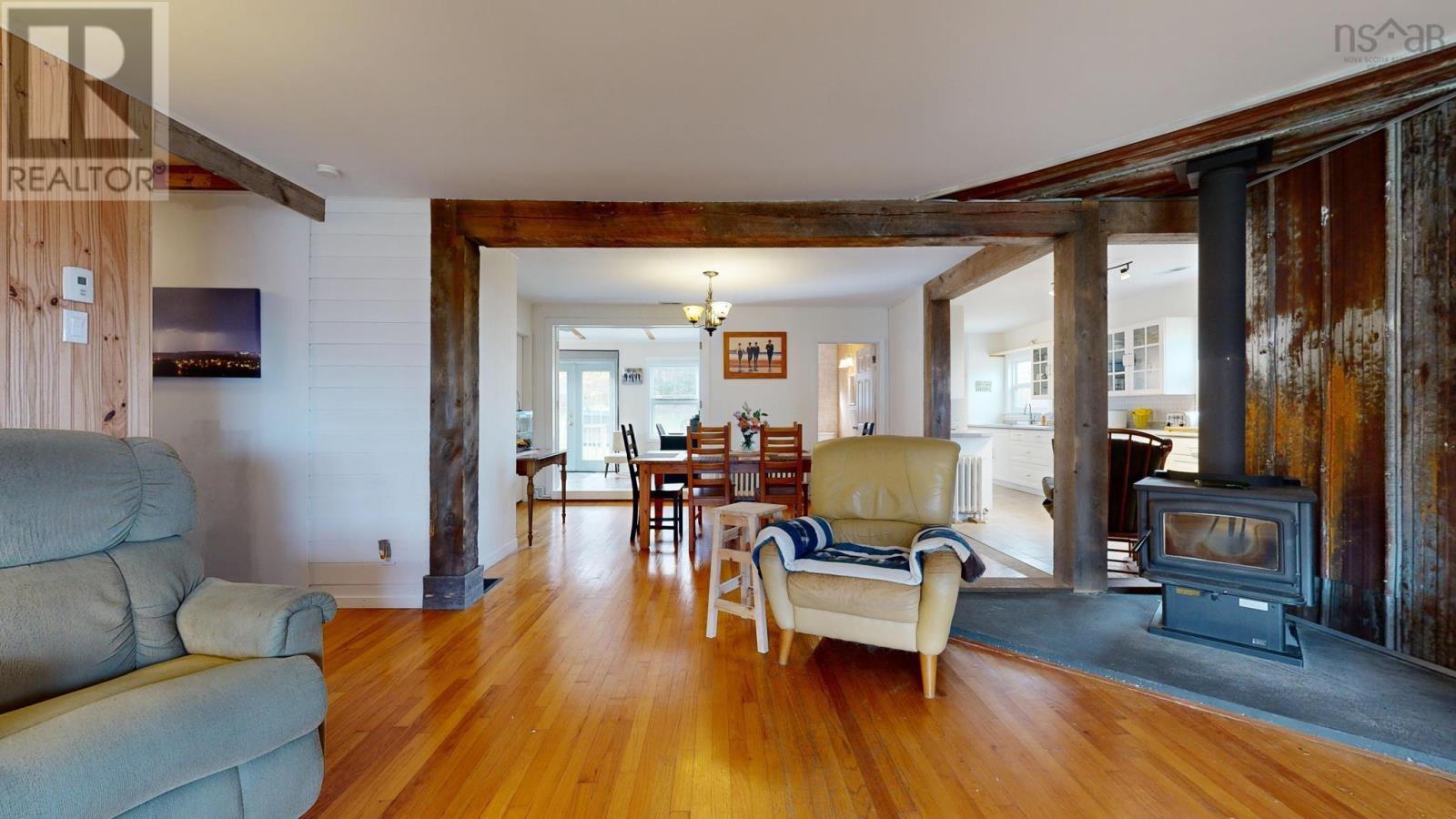 60 Cove Road Property Photo 21