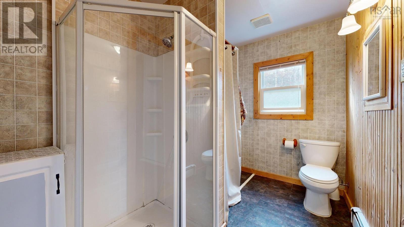 60 Cove Road Property Photo 23