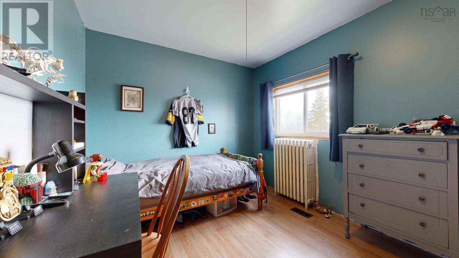 60 Cove Road Property Photo 36