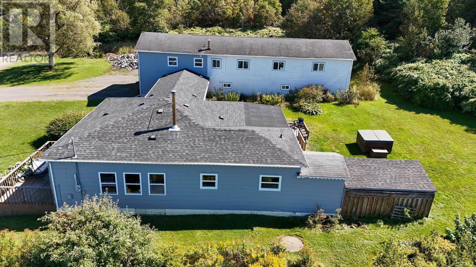 60 Cove Road Property Photo 45