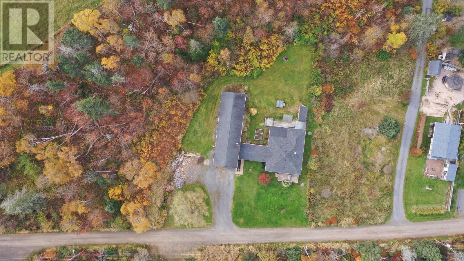 60 Cove Road Property Photo 50