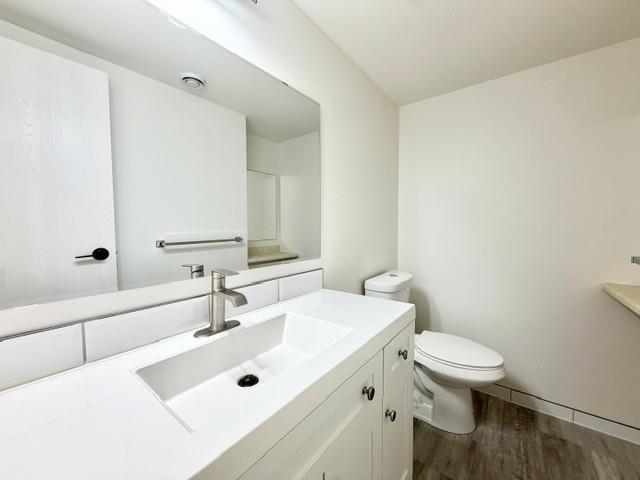 18 Wedgewood Bay Property Photo 17